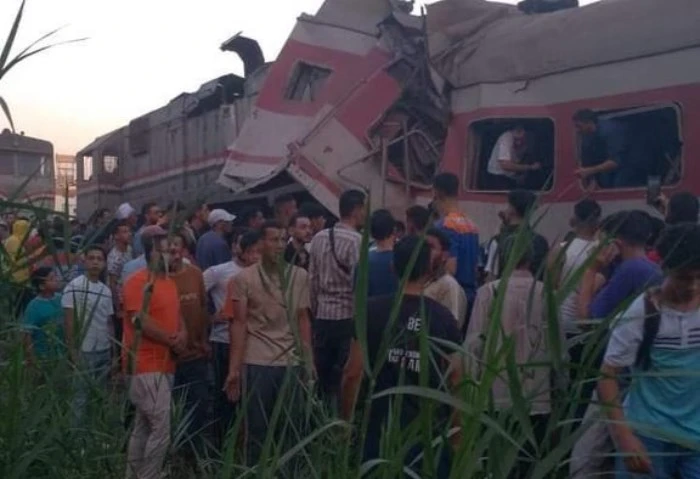 حادث تصادم قطارين بالشرقية، المحافظ: توفير الرعاية الكاملة لجميع المصابين قال المهندس حازم الأشموني محافظ الشرقية، إنه تم التعامل مع حادث قطارين