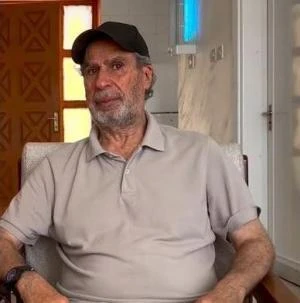 فنون: وزير الثقافة يزور حسين دعيبس في دارات سمير شما وكالات - السوسنةفي أول نشاط له منذ تسلم منصبه، زار وزير الثقافة مصطفى الرواشدة، صباح الاثنين، المخرج حسين دعيبس بحضور نجله فارس