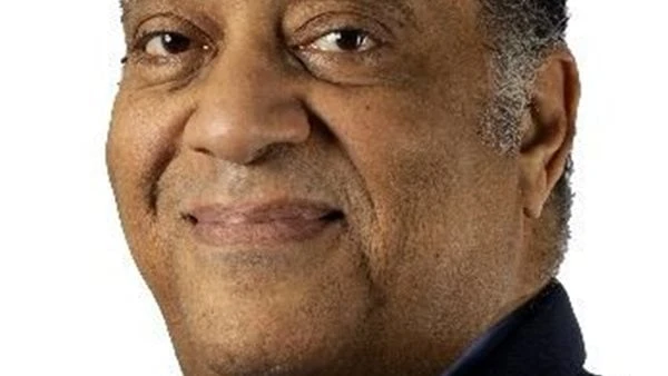 أحمد عبد الله: تعزيز التنمية المستدامة في المشروعات العقارية أصبح ضرورة صرح أحمد عبد الله، نائب رئيس مجلس إدارة ريدكون بروبرتيز بأن الالتزام بتعزيز