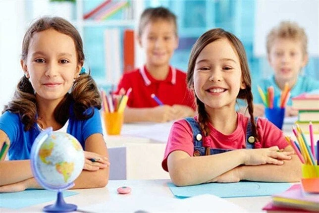 موعد انطلاق العام الدراسي الجديد 2024-2025 رسميا في المدارس والجامعاتموعد بدء العام الدراسي الجديد 2024-2025.. تفصلنا أيام معدودة على بدء ماراثون العام الدراسي الجديد 2024-2025، لذ