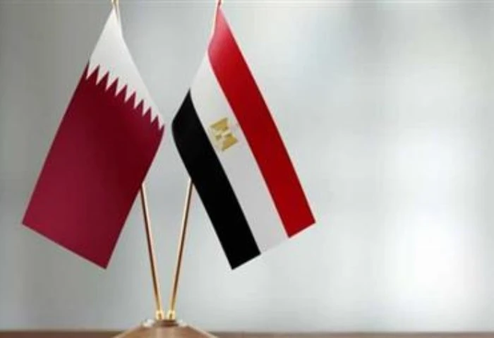 قطر تؤكد تضامنها مع مصر ضد تصريحات بنيامين نتنياهو أعربت وزارة الخارجية القطرية، اليوم الثلاثاء، عن تضامنها التام مع موقف مصر الرافض لتصريحات رئيس وزراء الاحتلال الإسرائيلي بنيامين