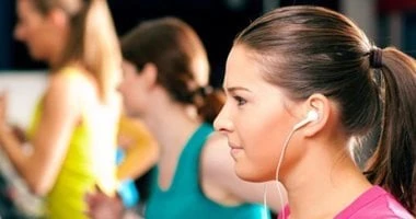 4 علامات تكشف الإصابة باضطراب فرط الحركة والانتباه صحة وطب اضطراب نقص الانتباه وفرط النشاط هو اضطراب عقلى يؤثر على طريقة انتباهنا وسلوكنا، وهو منتشر