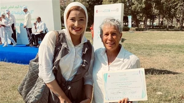 80 عاما ولازالت بطلة.. نجوى غراب تكشف عن سر الشباب الدائمقالت نجوى غراب، الثاني على العالم في السباحة، إن لدي إرادة لا تتغير وإذا أردت فعل شئ أقوم بذلك وأجد له وقت والتمرين عندى شئ