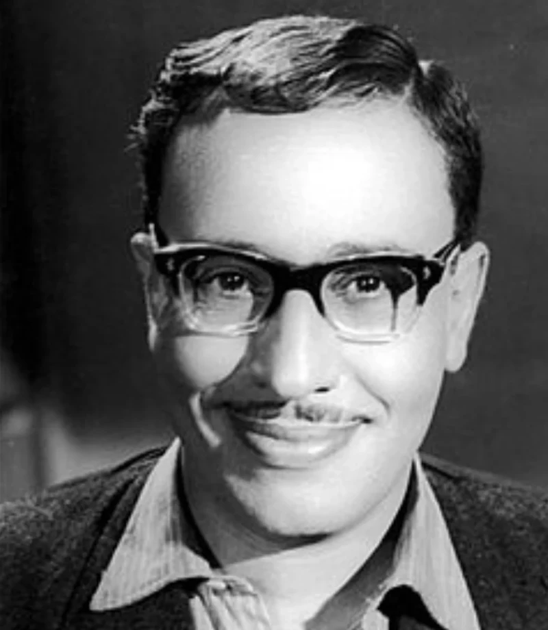 مائة عام علي فؤاد المهندس ومحدش داري : فين نقيب الممثلينتحل الجمعة 6 سبتمبر مئوية ميلاد الفنان فؤاد المهندس المولود في هذا التاريخ قبل مئة عام وتحديدا في 1924، الذي يجمع الباحثون ف