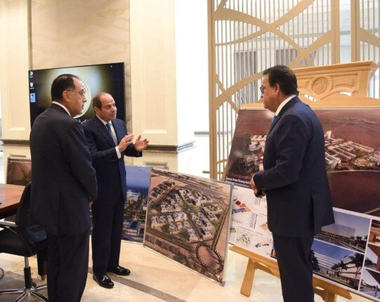 الرئيس السيسي يوجه بضم 8.5 مليون منتفع من تكافل وكرامة والعمالة غير المنتظمة للتأمين الصحياجتمع الرئيس عبد الفتاح السيسي، اليوم، مع الدكتور مصطفى