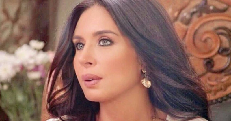 الراقصة دينا تكشف سبب رشقاتها وشبابها الدائم تعرف على التالي الراقصة دينا تكشف سبب رشقاتها وشبابها الدائم، كشفت الراقصة المصرية دسنا عن السبب وراء