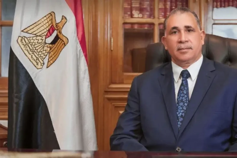 نقيب المحامين عن تحفظات نادي القضاة بشأن قانون الإجراءات الجنائية: لا يجب لأحد مخالفة الدستور علق نقيب المحامين عبد الحليم علام على تحفظات نادي