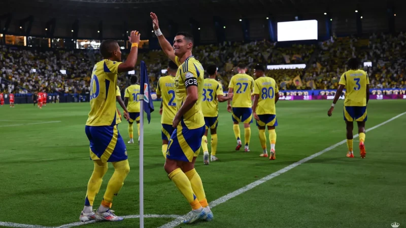 -خبير تحكيمي يفاجئ النصر.. خطأ فادح على نجم العالمي في مباراة الوحدة .. فاجأ محمد فودة الخبير التحكيمي جماهير نادي النصر، حيث سلط الضوء على الحالات التحكيمية في مباراة الوحدة بدوري