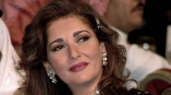 آخر تطورات الحالة الصحية للفنانة آثار الحكيمتصدر اسم الفنانة آثار الحكيم، تريند محرك البحث الشهير جوجل خلال الساعات الماضية، وذلك بعد تعرضها لوعكة صحية مفاجئة نقلت على إثرها إلى أح