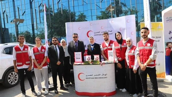 أجواء حماسية لمشاركة الطلاب في الأنشطة المتنوعة باليوم الثاني للعام الجامعي الجديدتستمر فعاليات مهرجان استقبال الطلاب الجدد والقدامى في جامعة عين شمس لليوم الثاني على التوالي حيث ت