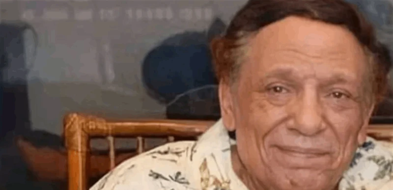 هل منعت أسرة الزعيم الزيارة عنه؟ شقيقه يحسم الجدل تعرف على التالي هل منعت أسرة الزعيم الزيارة عنه؟ شقيقه يحسم الجدل، نفى المنتج عصام إمام، شقيق الفنان عادل إمام ما أشيع عن منع أسرة