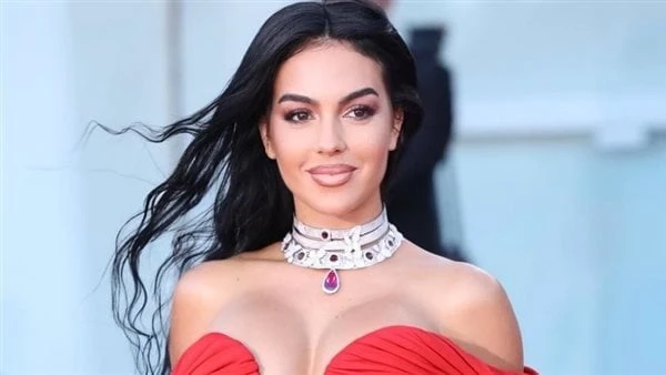 تفاصيل الموسم الثالث من والعرض 18 سبتمبركشفت نتفليكس اليوم عن المقطع الدعائي للموسم الثالث من ، والذي سيبدأ عرضه على نتفليكس في 18 سبتمبر.في الموسم