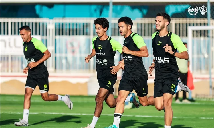 -زيزو وماهر وشحاتة ينتظمون في مران الزمالك استعدادا لمواجهة الشرطة الكيني .. انتظم أحمد مصطفى زيزو وناصر ماهر ومحمد شحاتة؛ ثلاثي الفريق الأول لكرة