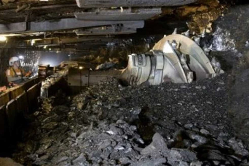 الخارجية تقدم التعازي لضحايا انفجار منجم الفحم بإيران أعرب السفير تميم خلاف، المتحدث الرسمى باسم وزارة الخارجية والهجرة عن خالص التعازي والمواساة للحكومة والشعب الإيرانى في ضحايا ح