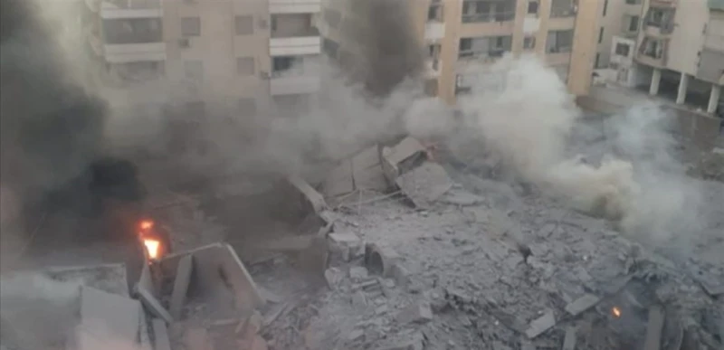 فنون ومشاهير: ممثل لبناني شهير ينعى نصرالله بكلمات محزنة: كنت خي ما ولدتو امي نشر الممثل يوسف حداد في حسابه عبر موقع ، فيديو له خلال استماعه لخطاب