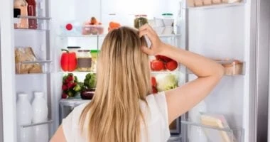 هل تشعر بالجوع طوال الوقت؟ اعرف الأسباب وإزاي تعالجها صحة وطب قد يكون الشعور بالجوع المستمر مزعجا، خاصة بعد تناول الطعام، على الرغم من أن الجوع هو رد