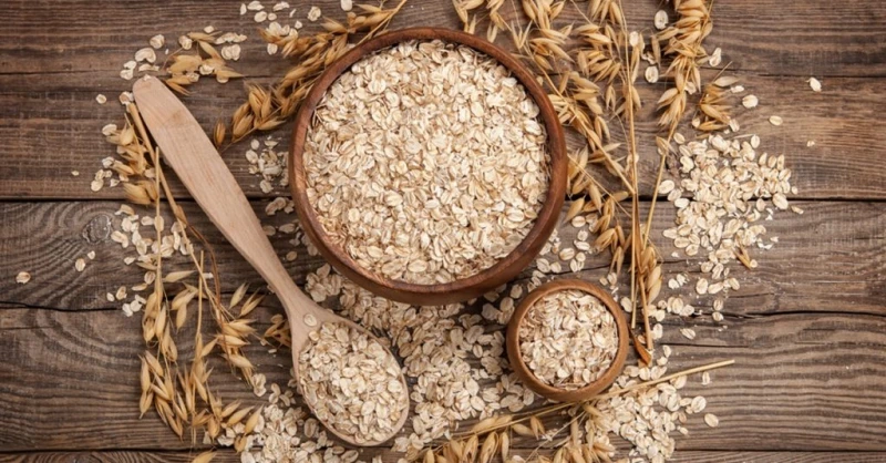 فوائد الشوفان.. غذاء متعدد الفوائد لصحة أفضلالشوفان هو من أكثر الحبوب الصحية على الإطلاق، ويعتبر جزءا من العديد من الأنظمة الغذائية المتوازنة. يحتوي