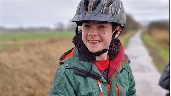 وفاة طفل بسبب الباتيناج.. ماذا حدث له؟حالة من الحزن سيطرت على العديد من الجروبات الخاصة بالأمهات وتربية الأطفال، وذلك بعد وفاة طفل عقب سقوطه على الأرض خلال اللعب بالباتيناج الخاص ب