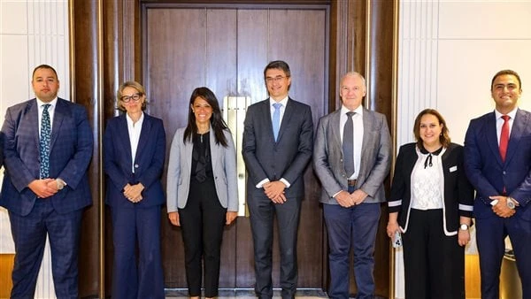 المشاط تناقش مع البنك الدولي تطورات تنفيذ الاستراتيجية القطرية للتعاون 2023-2027بحثت الدكتورة رانيا المشاط وزيرة التخطيط والتعاون الدولي مع مسئولي