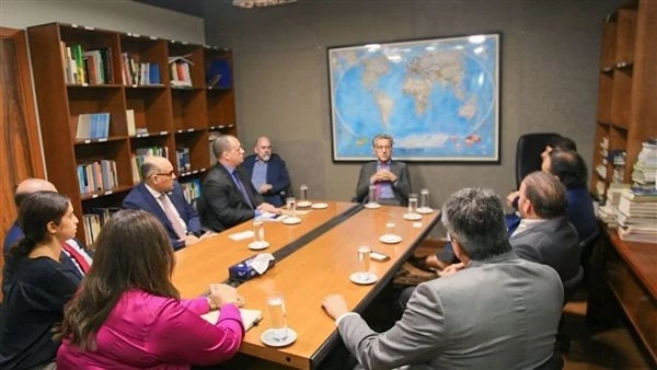 مركز للتصدير بالشرق الأوسط.. البرازيل تسعى لإنشاء مزرعة للجاموس الحلال في مصرأكد السفير بوليني فرانكو دي كارفالو، سفير البرازيل لدى مصر، أن السفارة تعمل على تعزيز الاستثمار والتباد