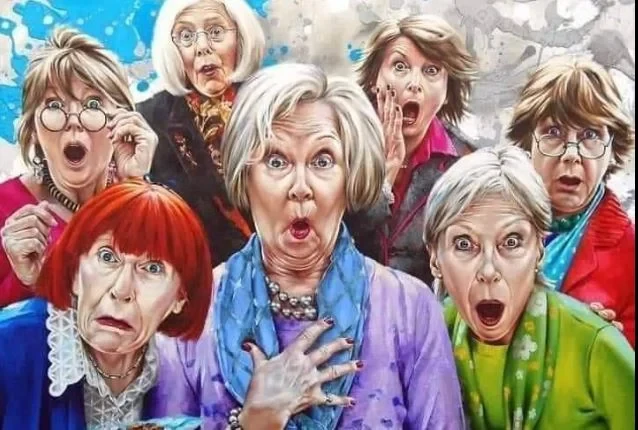 دولة الرجال ساعة ودولة النساء كل ساعة كما يقول الدستوروأخيرا انتهت سيدات العالم من كتابة دستور الحياة الزوجية للرجال المادة الأولى: يسمح للرجل أن يحب