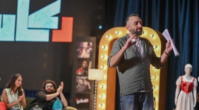 عمرو سلامة يعلن موعد عرض برنامج المواهب الجديد كاستنج على عمرو سلامة في برنامج كاستينجافاق عربيةأعلن المخرج عمرو سلامة، عن موعد بدء عرض برنامج