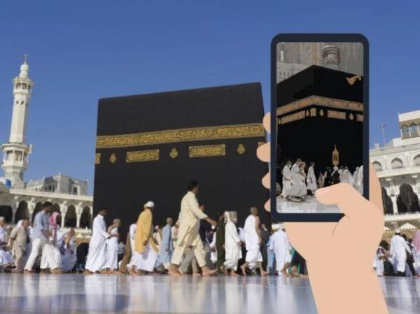 رئاسة الشؤون الدينية بالحرمين : لا تنشغل بالتصوير.. الطواف عبادة عظيمة تتطلب الالتزام بالواجبات والسنن لايف ستايل دعت رئاسة الشؤون الدينية بالحرمين