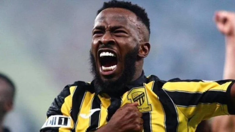 أخبار الرياضة -تفاصيل حادث سقوط فهد المولد من الطابق الثاني .. فيديو تعرف على التالي تفاصيل حادث سقوط فهد المولد من الطابق الثاني .. فيديو، كشفت