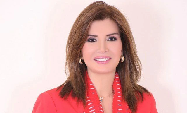 مفاجآت وانسحابات غير متوقعة في حكاية جوما لميرفت أمين يشهد مسلسل حكاية جوما، سلسلة انسحابات، من المحتمل أن تدفع القيمين على العمل إلى التوقف عن تصويره. في التفاصيل، أن الساعات القل