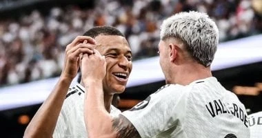 -الريال ضد ريال بيتيس.. مبابي يضيف ثاني أهدافه فى الدقيقة 75 من ركلة جزاء .. أحرز الدولي الفرنسي كيليان مبابي هدفه الثاني لفريق الريال ضد ريال بيتيس في الدقيقة 75 من ركلة جزاء لتصب