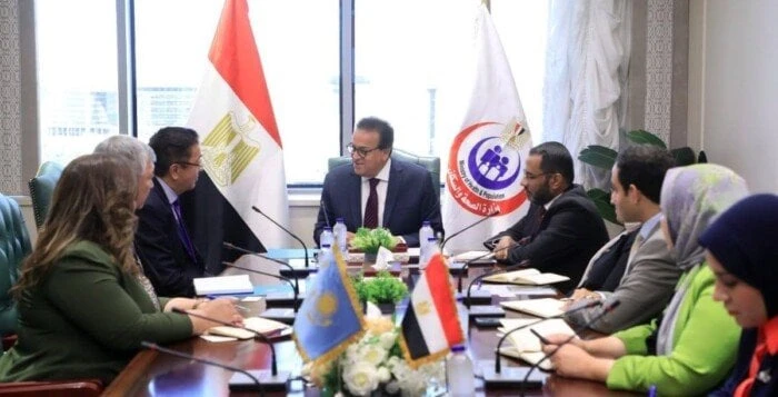 عبد الغفار يستقبل سفير جمهورية كازاخستان لبحث سبل التعاون في القطاع الصحياستقبل الدكتور خالد عبد الغفار، نائب رئيس مجلس الوزراء ووزير الصحة والسكان،