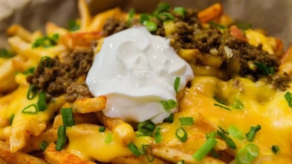 خطوة بخطوة.. طريقة عمل بطاطس جورميه بالجبن في المنزلتعتبر طريقة عمل بطاطس جورميه بالجبن من وصفات المطبخ الفرنسي، والتي يمكن تحضيرها في المنزل بخطوات سهلة وسريعة، وسوف تنال هذه الوص