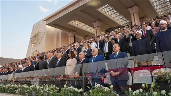 رئيس هيئة الدواء يشارك في احتفالية تدشين مبادرة بداية جديدة لبناء الإنسانشارك الدكتور على الغمراوي، رئيس هيئة الدواء المصرية، بفعاليات حفل إطلاق مبادرة رئيس الجمهورية للتنمية البشر