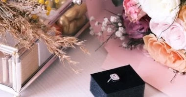 8 حيل ذكية لتصميم ديكور خطوبة بأقل التكاليف.. لو ناوية تعمليها فى بيتك المرأة والمنوعات تحويل منزلك إلى واحة من الرومانسية في ليلة خطوبتك ليس بالأمر