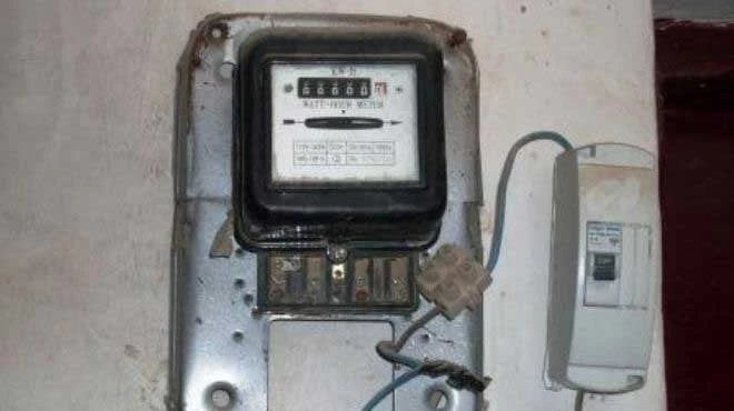 بعد الفتوى المثيرة للجدل لأستاذ بالأزهر.. الإفتاء توضح حكم سرقة المياه والكهرباء منوعات الاسبوع حكم سرقة المياه والتيار الكهربائي.. أوضحت دار الإفتاء