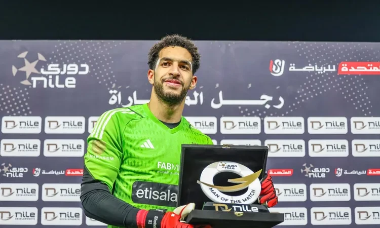 -الأهلي يستقر على مشاركة شوبير أمام جورماهيا الكيني .. أكد الإعلامي محمد شبانة، أن مارسيل كولر المدير الفني للأهلي يدرس مشاركة مصطفى شوبير في حراسة مرمى الفريق أمام جورماهيا الكيني