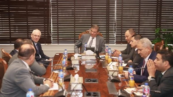 وزير الزراعة يبحث مع إحدى كبريات شركات إنتاج وتصنيع الألبان سبل تعزيز استثماراتها في مصراستقبل علاء فاروق وزير الزراعة واستصلاح الأراضي الرئيس