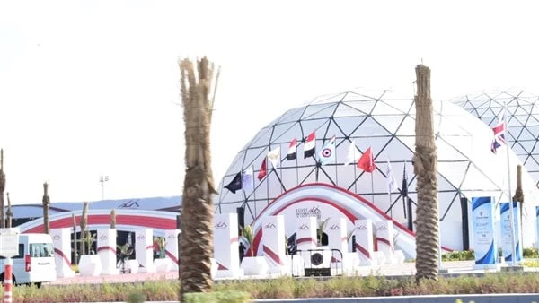 اليوم.. انطلاق معرض مصر الدولي للطيران والفضاء 2024 بمدينة العلمينتنطلق اليوم، الثلاثاء، فعاليات معرض مصر الدولي للطيران والفضاء 2024، في نسخته