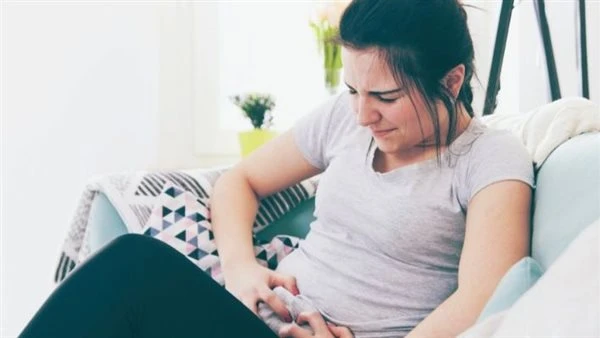 أعراض قصور عنق الرحم إعلانات 2 أعراض قصور عنق الرحم.. تعاني بعض النساء من مشكلة قصور عنق الرحم، والتي تعد حالة طبية تحدث خلال الحمل وفيها يتمدد عنق الرحم أو يتسع ويتلاشى قبل مجئ مو