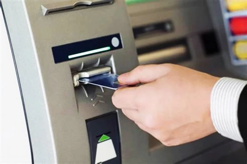 ما هي تكلفة فتح حساب مصرفي في البنوك السورية؟نقدم لكم في هذه المقالة إجابة عن التساؤلات حول تكاليف فتح حساب مصرفي في البنوك والمصارف السورية، وما هي