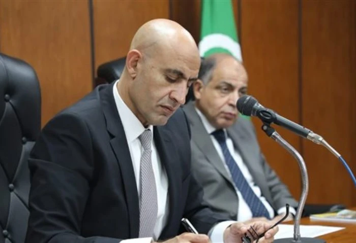 توجه وزاري يخدم مدرسي اللغة الفرنسية ويعيدهم للواجهة مرة أخرى (تفاصيل) أكد محمد عبد اللطيف، وزير التربية والتعليم والتعليم الفني، على أهمية تعزيز تعليم اللغة الفرنسية في المدارس ال