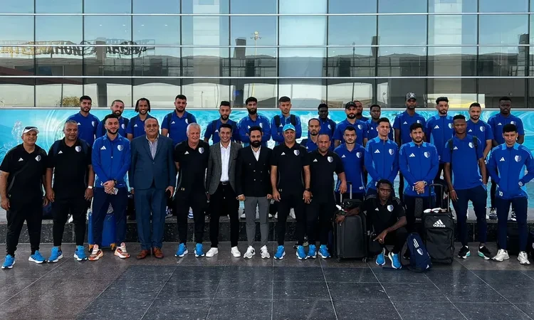 -بعثة الهلال الليبي تصل إلى مطار برج العرب استعدادا لمواجهة المصري البورسعيدي .. وصلت منذ قليل إلى مطار برج العرب الدولي بعثة فريق الهلال الليبي وذلك