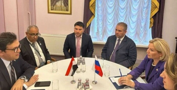 وزير الثقافة يبحث مع نظيرته الروسية آليات تعزيز التعاون بين البلدينبحث وزير الثقافة الدكتور أحمد فؤاد هنو، اليوم، مع نظيرته الروسية، أولجا ليوبيموفا،