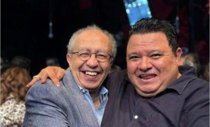 فن: بعد حضوره مسرحية حاجه تخوف.. عصام السيد يشيد بالمخرج خالد جلال وجه المخرج عصام السيد، رسالة لصديقه المخرج خالد جلال، يشيد فيها بمدى إبداعه الفني