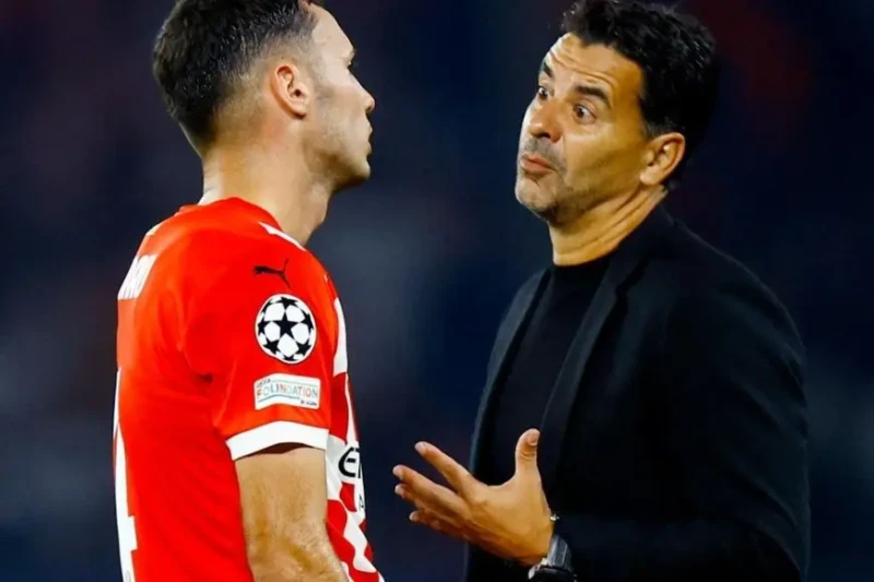 مدرب جيرونا: لقد عملنا لمدة 3 سنوات ونستحق أن نكون هنا يعتقد ميشيل مدرب جيرونا أن فريقه لا يزال يتعلم، خاصة أنه يشارك في دوري أبطال أوروبا لأول مرة. وخسر جيرونا 1-0 أمام مضيفه باري