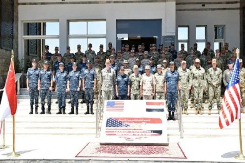 ختام فعاليات التدريب البحري المشترك المصرى الأمريكى النسر المدافع بنطاق البحر الأحمر اختتمت فعاليات التدريب البحري المشترك بين مصر والولايات المتحدة