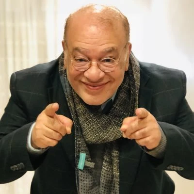 رسالة مؤثرة من صلاح عبد الله لابنته افاق عربية - نشر الفنان صلاح عبد الله عبر صفحته الخاصة في فيسبوك رسالة مؤثرة وجهها لابنته دنيا، بعد حصولها على جائزة أفضل مذيعة راديو في ملتقى ا