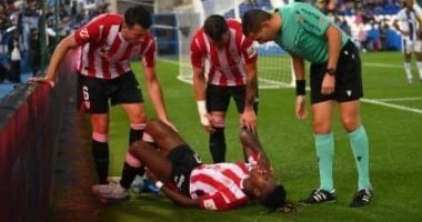 -إصابة نيكو ويليامز فى فوز أتلتيك بيلباو ضد ليجانيس بالدورى الإسبانى .. أصيب نيكو ويليامز جناح نادي أتليتيك بيلباو خلال فوز فريقه 2-0 على ليجانيس في ملعب بلدية بوتاركي ضمن مباريات
