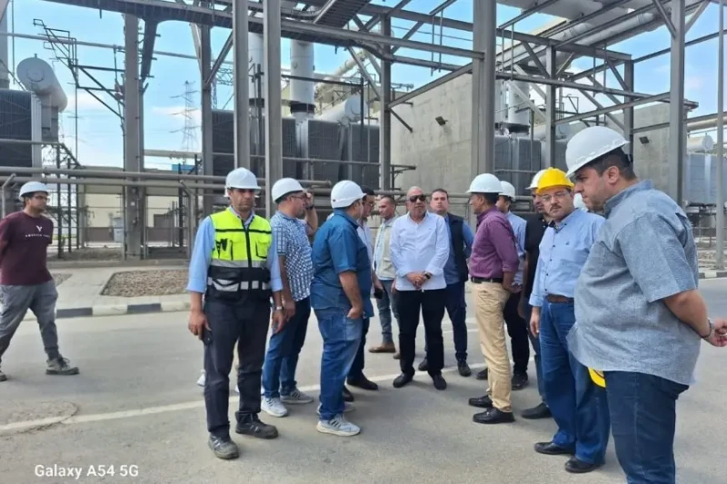 عصمت في زيارة مفاجئة لمحطة توليد كهرباء غرب القاهرة البخاريةقام الدكتور محمود عصمت وزير الكهرباء والطاقة المتجددة بزيارة مفاجئة إلى محطة توليد كهرباء