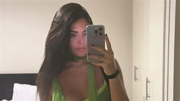 أسماء جلال تخطف الأنظار في أحدث ظهور شاركت الفنانة أسماء جلال، صورا جديدة لها عبر حسابها الشخصي على موقع التواصل الاجتماعي للصور والفيديوهات